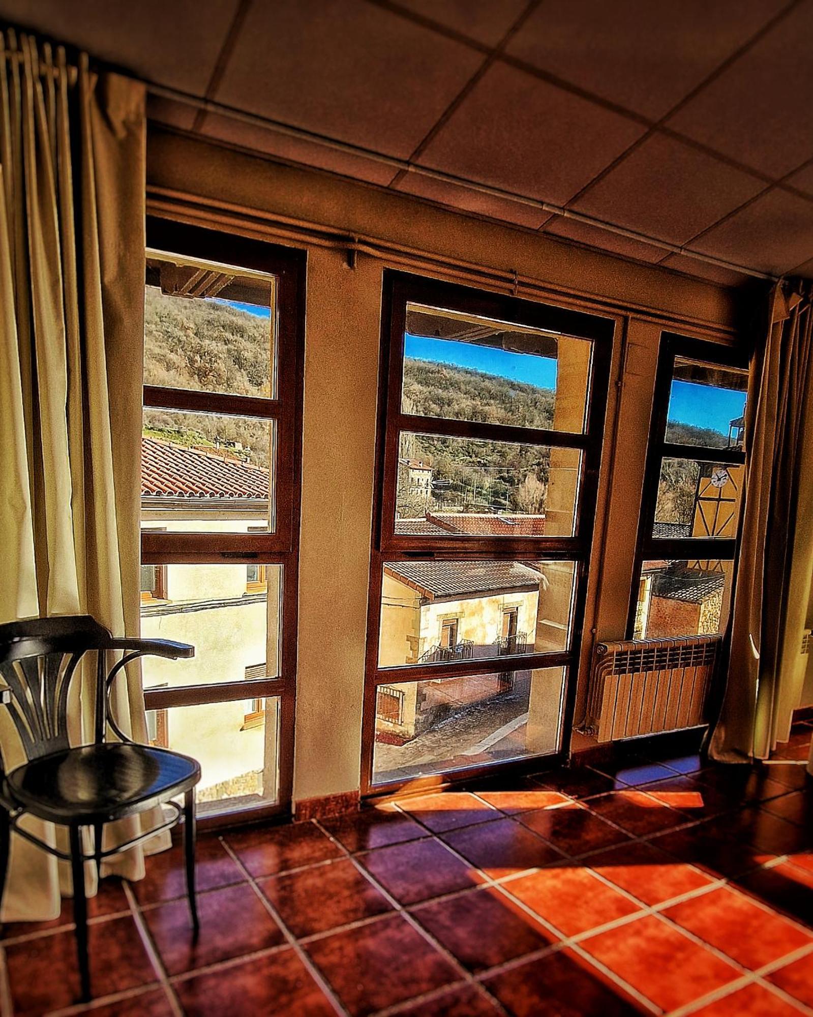 La Villa Canales de la Sierra 外观 照片